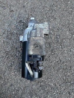 Startér Audi A4 A5 2.7 Tdi, 3.0 tdi automat - 2
