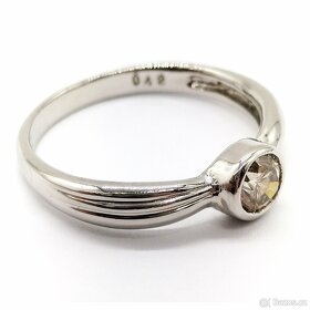 LUXUSNÍ PLATINOVÝ DIAMANTOVÝ PRSTEN SOLITÉR 0.42 CT - 2