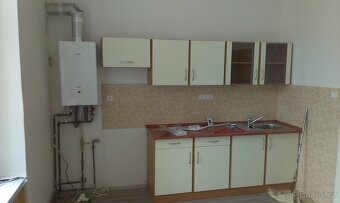 Pronájem bytu 2kk 58m2 v Kolíně v blízkosti nádraží - 2