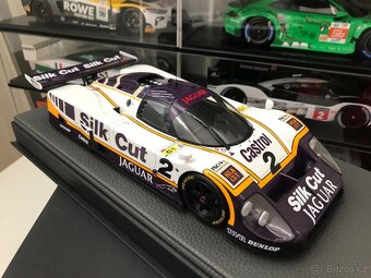 Modely aut 1:18 - 2