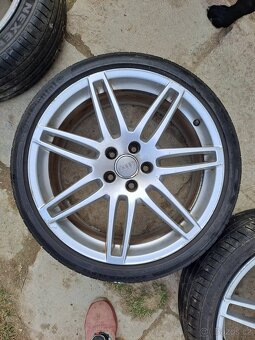 Alu kola 235/35 r19 - 2