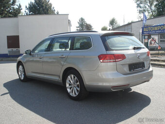 Volkswagen Passat 1.6 TDi NAVI AKT. TEMPOMAT - 2