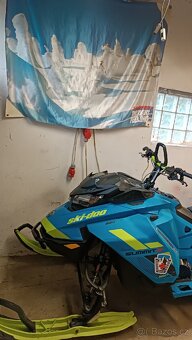 Sněžný skútr ski doo 850 - 2