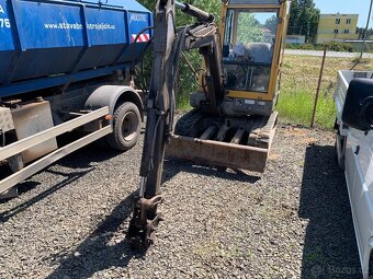 VOLVO EC25 - 2