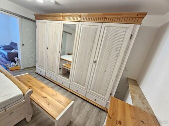 Celodřevěná ložnice Postel s úložným prostorem - 2