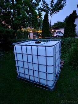 Prodám IBC barel na vodu 1000l - 2