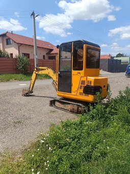 Minibagr 1.5t yuchai yc15 - 2