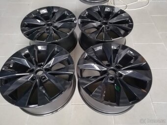 Prodam origo alu kola skoda superb III Cassiopeia 5x112 r18 - 2