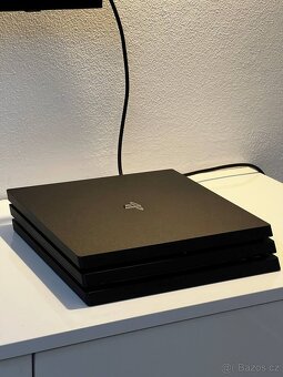 PlayStation 4 PRO - 1TB - 2
