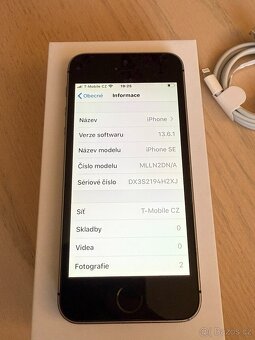 iPhone SE (1. gen.), 16 GB, černá - 2
