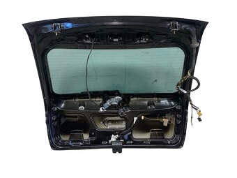 Páté dveře černá metalíza LF9R Škoda Octavia 3 FL kombi 2019 - 2