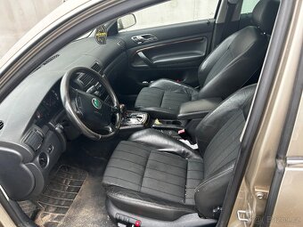 Superb 2.8 na opravu nebo ND - 2