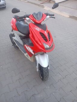 skútr Yamaha Aerox 50ccm - 2