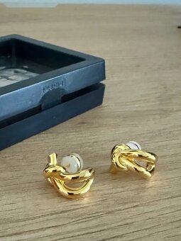 Nausnice styl Bottega Veneta - 2