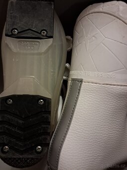 Prodám dětské lyžařské boty Dalbello Gaia EUR 30,5-32 - 2