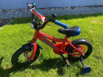 Dětské kolo Romet TOM 12 s postranními kolečky - 2