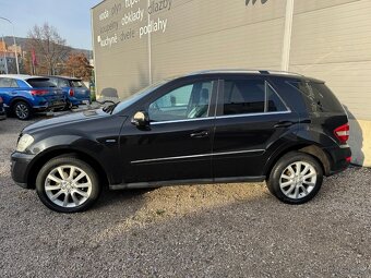 Mercedes-Benz ML 300 CDI 7G 136t km 4-Matic r.2010 - 2