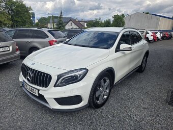 Mercedes-Benz GLA 220CDI 4-MATIC AMG-Paket - 2