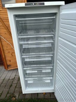 Mrazák electrolux - 2