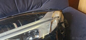 Leve predni svetlo volvo v90 s90 32228316 - 2