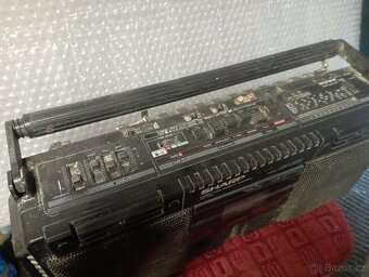 Prodám radiomagnetofon Sharp WQ-T234 - 2