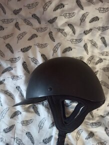 Jezdecká helma - 2