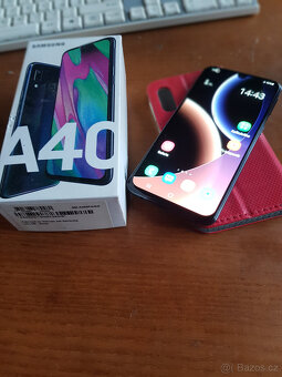 Prodam Samsung Galaxy A40 - 2