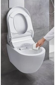 Bidetovací WC Geberit Tuma Comfort - 2
