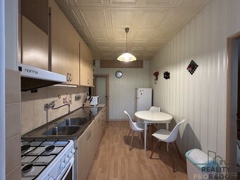 Pronájem bytu 3+1 balkon, sklep,  parkování, Hodonín, Byt 3+ - 2