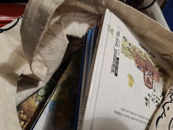 Soubor hracek, sleva možná - 2