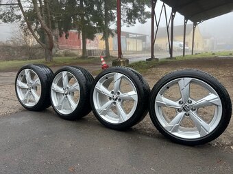 Sada originálních letních ALU kol Škoda |5x112; 225/40/18| - 2