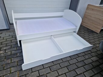 Dětská postýlka s úložným šuplíkem - postel - dětský pokoj - 2