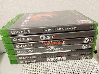 Xbox one s + 6 her - 2