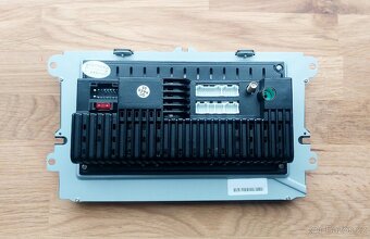 9" Android autorádio 2+32GB Carplay/Android Auto + Canbus - 2