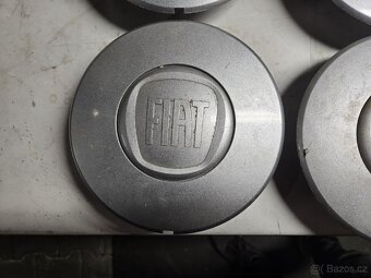 Originál poklice Fiat Peugeot - 2
