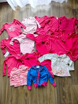 Oblečení na holčičku - 2