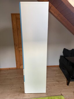 Dětská skříňk - 2