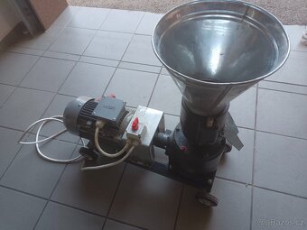 Prodám peletovací lis - 2