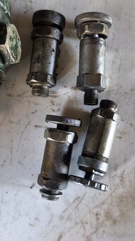 Podávací čerpadlo na Multicar M22 a RS09 - 2
