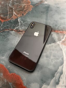 Prodám iPhone X 64 GB - 2