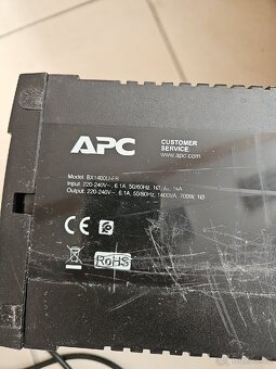 APC BX 1400U-FR záložní UPS - 2
