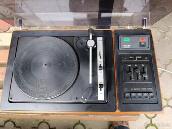gramofon Tesla Litovel model NZC 160 - 2