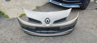 Přední nárazník Renault Clio MK3 - 2