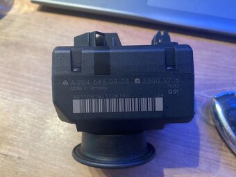 Spínaci skrinka se dvema klíči mercedes W204 A2045450908 - 2
