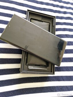 Samsung Galaxy S22 Ultra 12/256 GB – používaný, plně funkční - 2