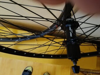 Ráfky zapletené Rodi Disk 27,5x1,9 nové a rovné,32 holes - 2