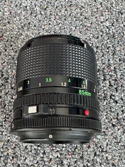 Canon FD 85mm F1.8 - 2