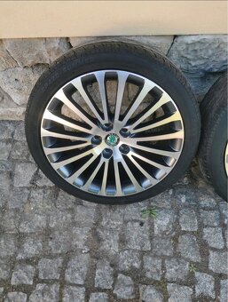 Škoda Superb alu kola Sirius 225/40 R18 - 2