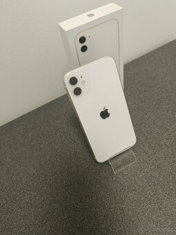 Apple iPhone 11 64GB 83% baterie - 2