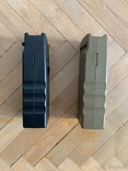 2x Airsoft rychloplnička kuliček pro zásobníky série M4 - 2